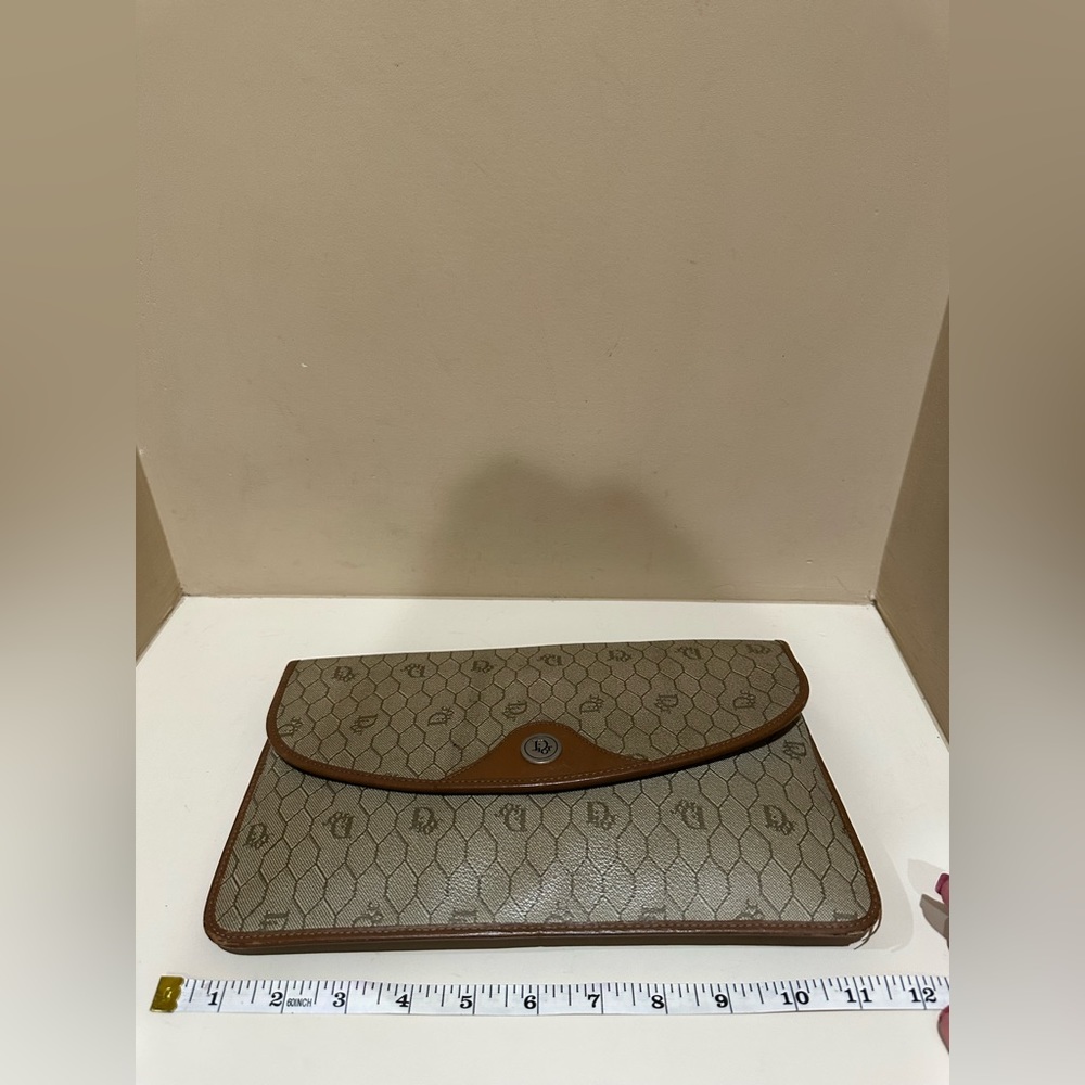 Christian Dior Vintage, Honeycomb, Coated Canvas Pouch w/added unbranded chain - Picture 13 of 13